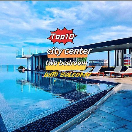 The Base Seaview Holiday Inn Pattaya Luaran gambar